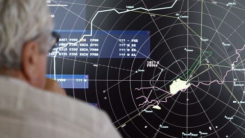 BMT fuqarolik samolyotlarini sun’iy yo‘ldosh orqali kuzatish haqida qaror qabul qildi