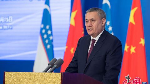 Рустам Азимов: Ўзбекистон ШҲТ доирасида эркин савдо ҳудудини ташкил этиш таклифини кўриб чиқишга тайёр эмас