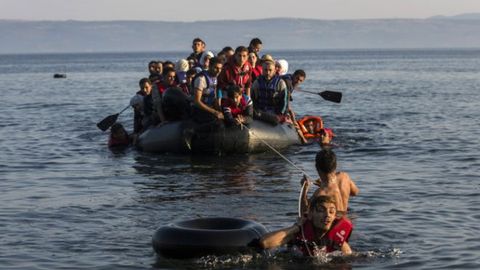 Yevropaga dengiz orqali kelgan muhojirlar soni bir milliondan oshdi