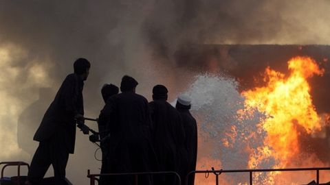 Afg‘onistonda avtobusning benzovoz bilan to‘qnashib ketishi oqibatida 50 dan ortiq kishi halok bo‘ldi