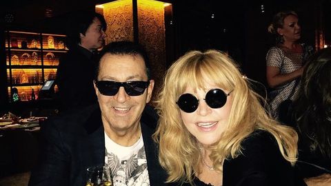 Ёшариб кетган Алла Пугачёва Юдашкиннинг қизи туғилган кунида қатнашди