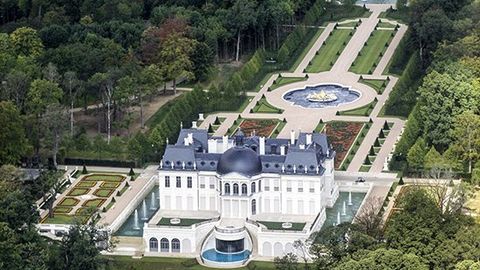 Fransiyada dunyodagi eng qimmatbaho hovli-joy 300 mln dollarga sotildi