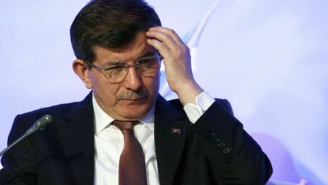 Turkiya bosh vaziri kurdparast partiya bilan uchrashishdan bosh tortdi