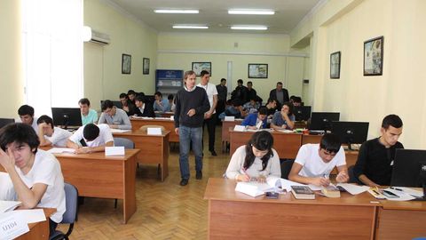 ТАТУда дастурлаш бўйича ЖЧнинг ярим финал мусобақалари бўлиб ўтди