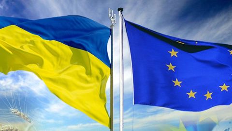 Украина Евроиттифоқ билан визаларни бекор қилиш учун барча талабларни бажаргани маълум қилинди
