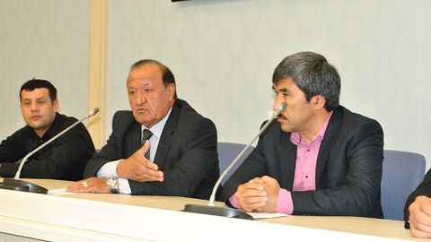 Ўзбекистон халқ артисти Эркин Комилов режиссёр Рустам Саъдиев унга қандай ўдағайлаганини маълум қилди