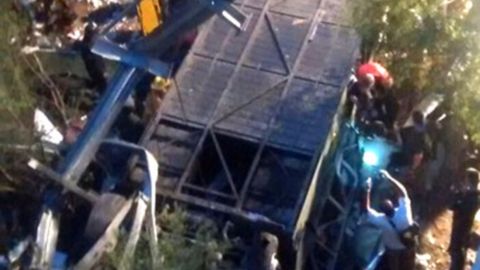 Аргентинада жандармерия автобусининг ҳалокати оқибатида 42 киши қурбон бўлди