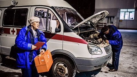 Boshqirdistonlik o‘quvchi 8-qavatdan yiqilib, to‘piq suyagini sindirdi, xolos