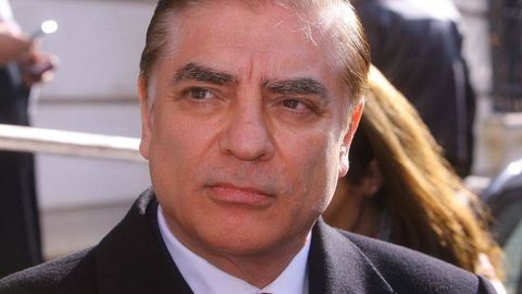 Руминияда қироллик оиласи аъзоси коррупцияда гумон қилиниб, қамоққа олинди