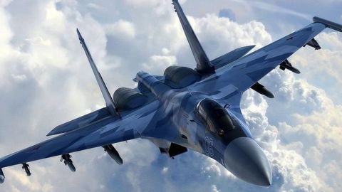 Россиянинг Су-27 қирувчи самолёти АҚШнинг RC-135U жосус самолётидан олти метр нарида учиб ўтди