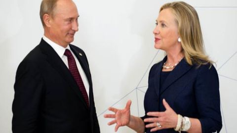 Hillari Klinton o‘zining Putin bilan aloqalarini “qiziqarli” deb atadi