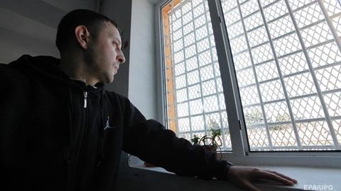 Ruminiyadagi mahbuslar jazo muddatini qisqartirish uchun 400 ta kitob yozdi