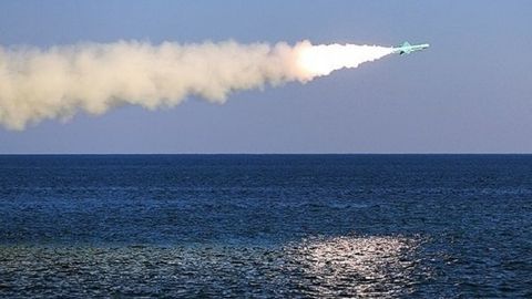 OAV: Eron takomillashtirilgan “Nur” sinfiga mansub raketalarni uchirishga muvaffaq bo‘ldi