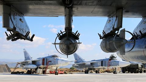 Россия мудофаа вазирлиги: Сурияда яна бир авиабаза ёки аэродромга эҳтиёж йўқ 