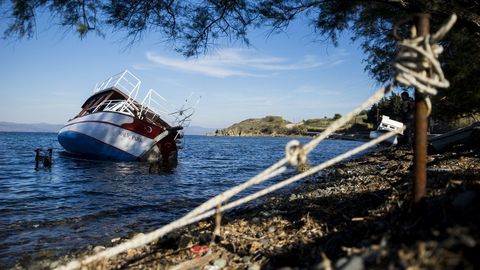 OAV: Gretsiya sohillari yaqinida qayiqning cho‘kishi oqibatida 11 kishi halok bo‘ldi