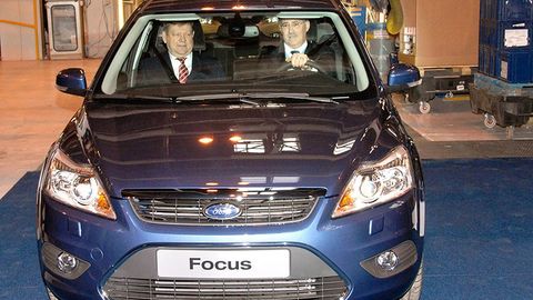 Россиялик мансабдорлар ўртасидаги энг оммабоп автомобиллар аниқланди