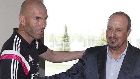 Zinedin Zidan “Real” bosh murabbiyi Rafael Benitesning o‘rnini egalladi
