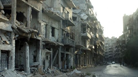 Суриядаги бомбардимонларда ўнлаб киши қурбон бўлгани хабар берилди