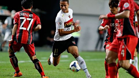 ФИФА Корея термаси ўйинчисини мўйлов ўстирувчи крем учун дисквалификация қилишни талаб этди