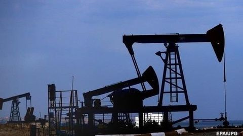 Нефть қазиб олиш ҳажмини музлатиб қўйиш ташаббусини Жазоир, Нигерия, Уммон ва Эквадор қўллаб-қувватлади