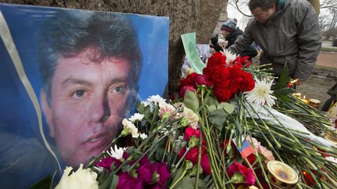 ЕИ мамлакатлари элчилари Немцовнинг ўлими ташкилотчиларини жазолашни талаб қилди