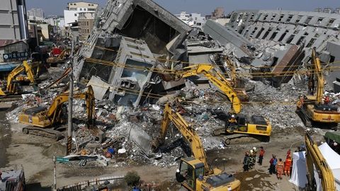 Tayvanda yuz bergan zilzila qurbonlari soni 100 kishidan oshdi