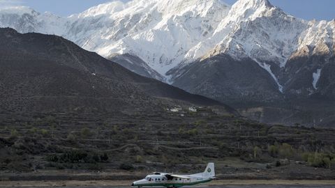 Непалда Tara Air компанияси самолёти қулагани тахмин қилинаётган ҳудуд аниқланди