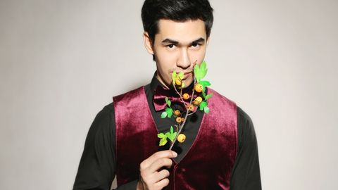 Nuriddin Haydarov tomonidan kuylangan “Do‘lana” taronasini Hojiakbar Haydarov qaytadan ijro etdi