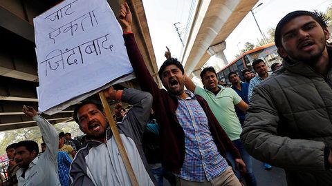 Ҳиндистон шимолидаги тартибсизликлар натижасида камида 10 киши ҳалок бўлди