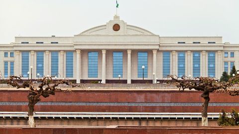 Senatda prokuratura organlari nazorati bo‘yicha komissiya tashkil etildi