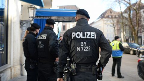 Nemis politsiyasi “Bavariya” klubidan 3 mln yevro talab qilgan jinoyatchini qo‘lga oldi