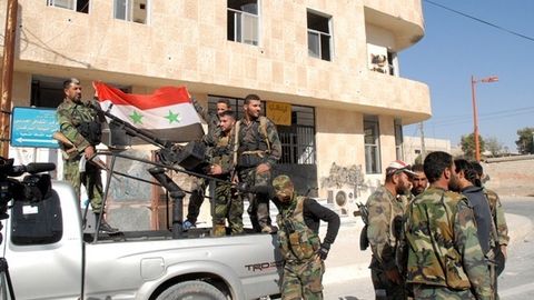 Bashar Asad armiyasi ikkita shaharning uzoq yillik qurshovini yorib o‘tdi