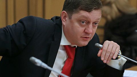 Россия Давлат думаси депутати чет элга нефть сотишдан воз кечишни таклиф этди