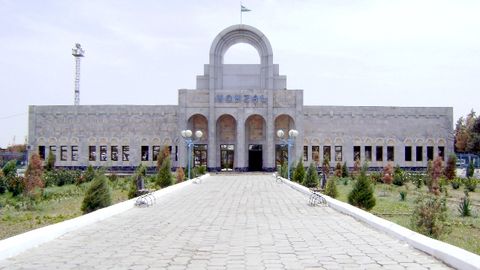 Buxoroda yangi temiryo‘l vokzali qurilmoqda