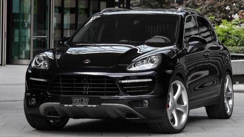 Уфада Россия олий муфтийси қизининг Porsche Cayenne машинаси ўғирлаб кетилди