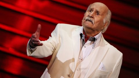 Vladimir Zeldin 101 yoshligini Rossiya armiyasi teatri sahnasida nishonlaydi