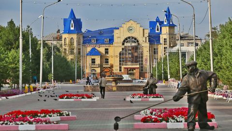 Қозоғистонлик эркак суд орқали тирик деб тан олинишга эришди