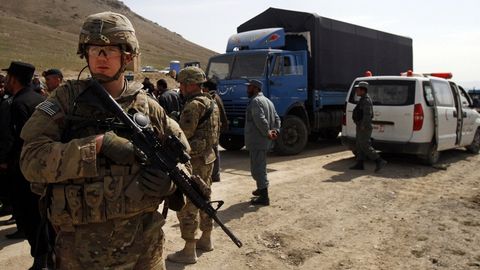 AQShlik harbiy xizmatchi Afg‘onistondagi aviabaza yaqinida yosh bolani otib tashladi