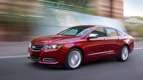 AQShda o‘smir ichida 88 yoshli ayol bo‘lgan mashinani olib qochdi