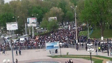 Foto: O‘zbekiston — Bahrayn o‘yini arafasida “Bunyodkor” stadioni tashqarisidagi holat