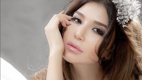 Xonanda Manzura Shahnozabonuning janozasiga estrada vakillaridan deyarli hech kim bormaganini aytdi