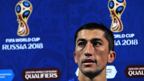 Odil Ahmedov 2015-yilda O‘zbekistonning eng yaxshi futbolchisi deb topildi