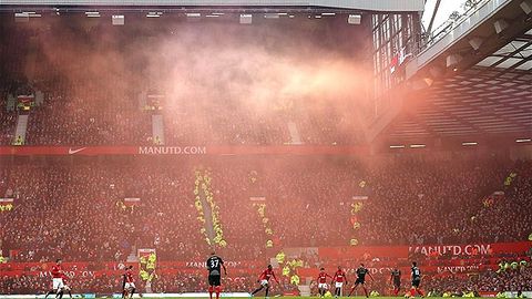 «Олд Траффорд»да Европа Лигаси учрашувига ташриф буюрган мухлислар сони бўйича янги рекорд ўрнатилди