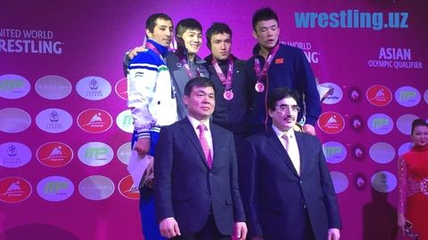 Dilshod Turdiyev Ostonadagi yunon-rum kurashi turnirida kumush medal va Olimpiada yo‘llanmasini qo‘lga kiritdi