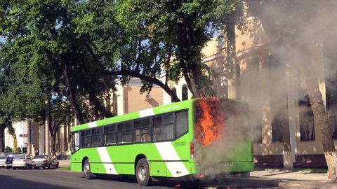 “Toshshahartransxizmat” rahbari Toshkentdagi avtobus yong‘inlarining sabablariga oydinlik kiritdi