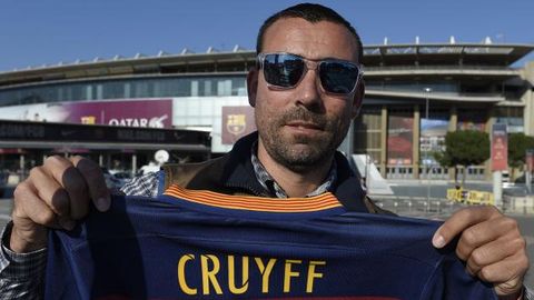 «Барселона» мухлислари «Камп Ноу» стадионини Йохан Кройфф шарафига номлашни таклиф қилди