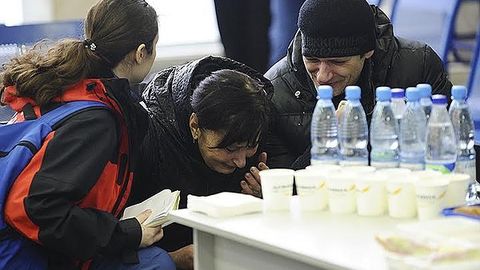 FlyDubai rahbariyati Boeing aviahalokatida qurbon bo‘lganlar oilasiga hamdardlik bildirdi