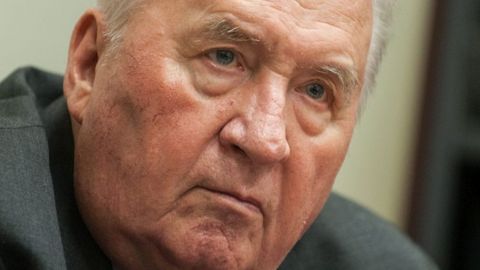 Bratislavada Slovakiya respublikasining birinchi prezidenti shifoxonaga yotqizildi