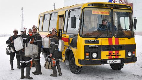 «Шимолий» конида бедарак йўқолган кончилар расман ҳалок бўлган деб эълон қилинди