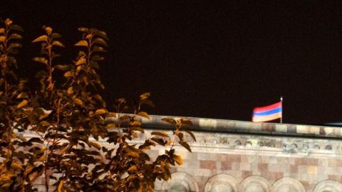 Armanistonning sobiq prezidenti uyiga o‘quv granatasi uloqtirilgani ma’lum bo‘ldi